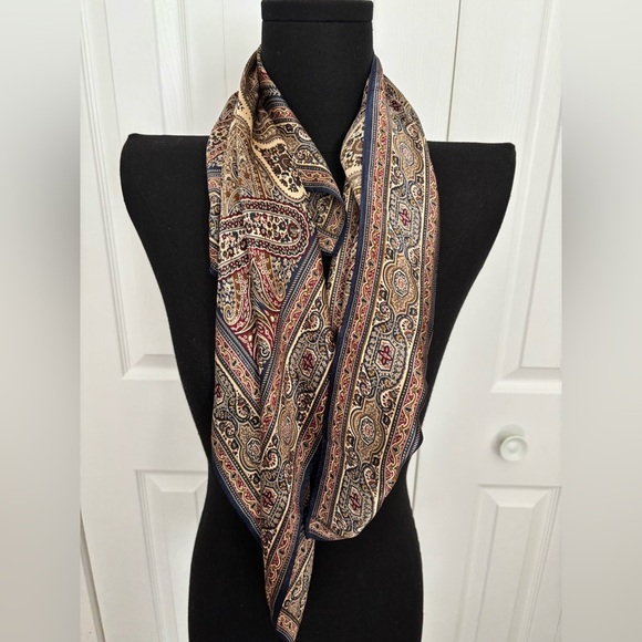 Echo Cream and Blue Paisley Scarf - 100% Silk 30X31 - Picture 2 of 7